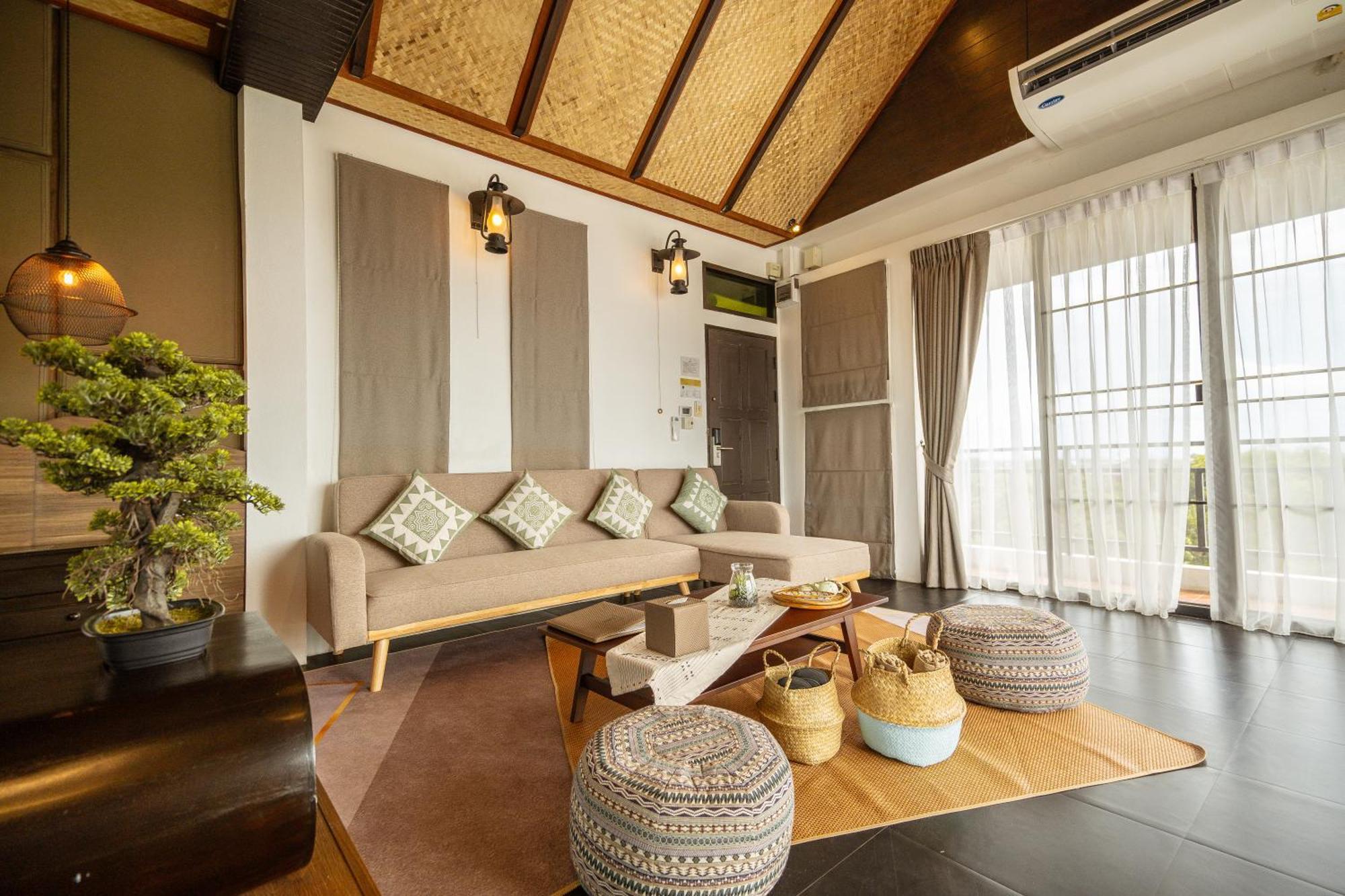 Thee Kashatharn By Th District Hotel Chiang Mai Ngoại thất bức ảnh